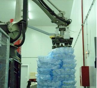 Fábrica de hielo de CUBITON. Linea automatizada de fabricación de hielo en cubitos.