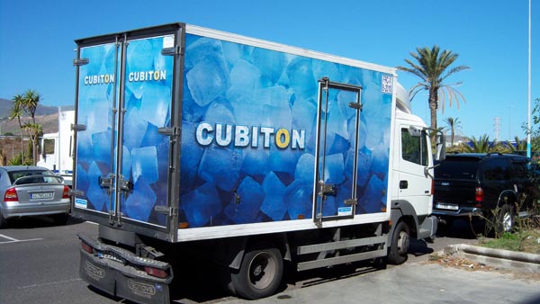 Camiones nevera de hielo en cubitos CUBITON.